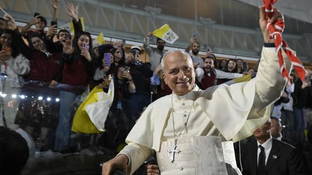 Pope urges faith leaders to unite for peace in Lebanon