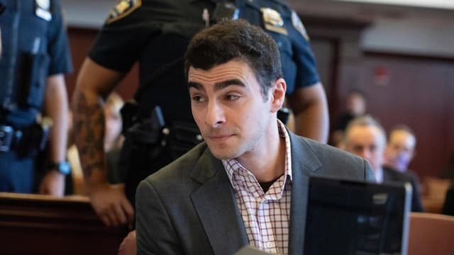 Alleged CEO killer Mangione 'spoke of 3D-printed gun'