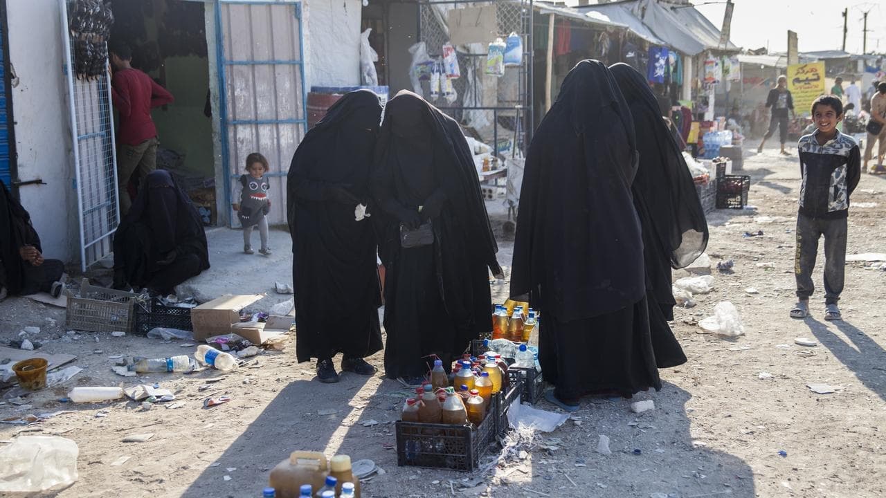 US offered to help return 'ISIS brides' to Australia