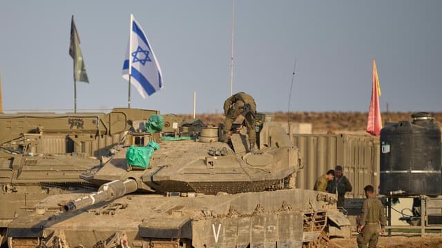 Gaza Strip talks at a critical moment, Qatari PM says