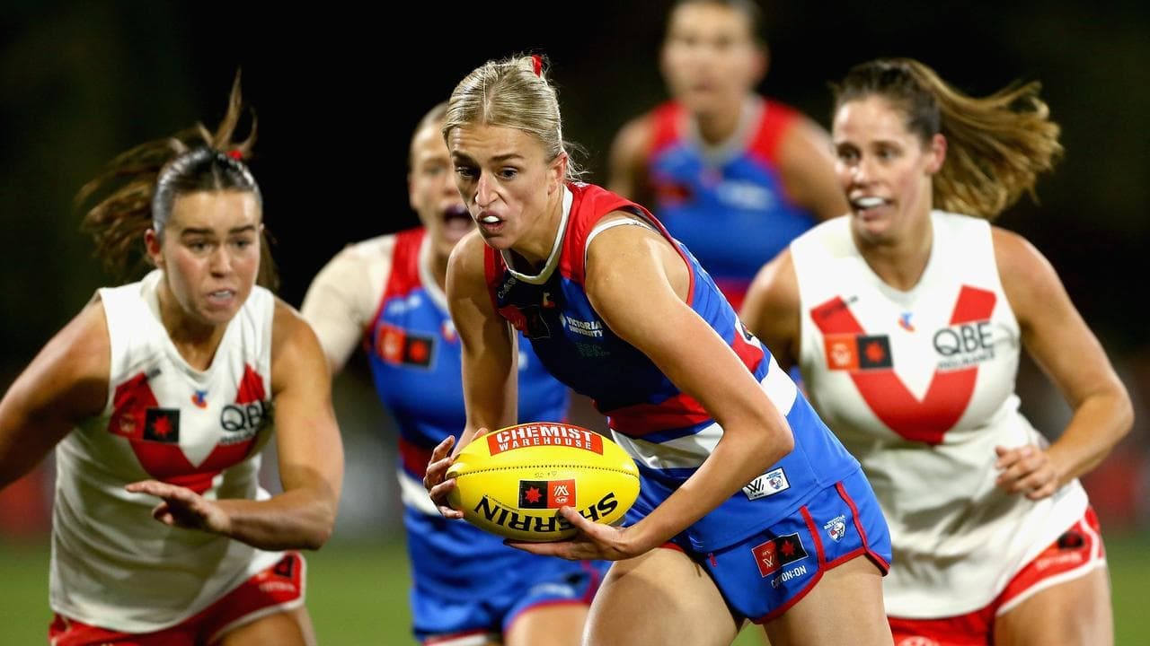 Key AFLW trade period deals to go down to wire