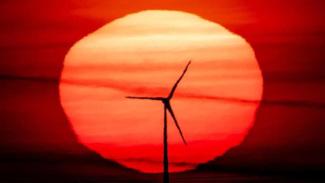 EU agrees on new cut in emissions by 2040