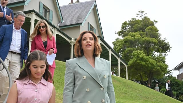 Socials ban shows kids 'we're all in this together'