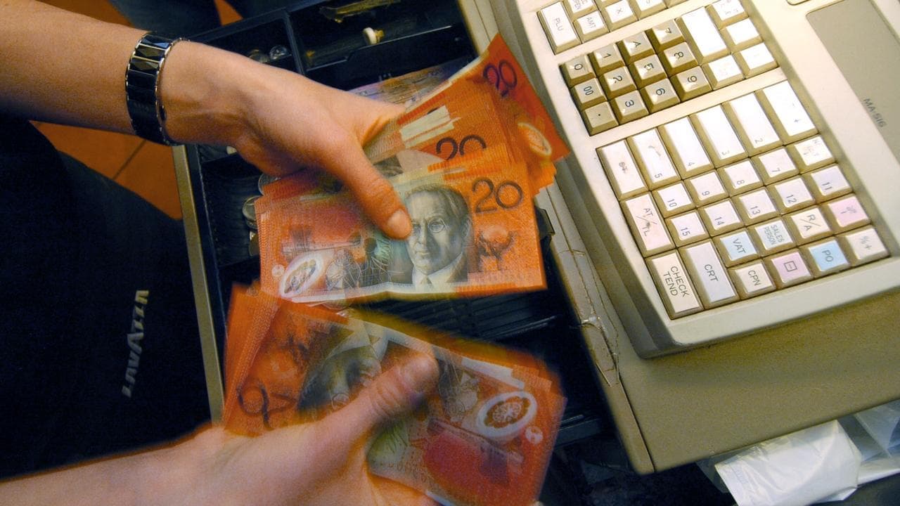 Superannuation gender gap starts on first day at work