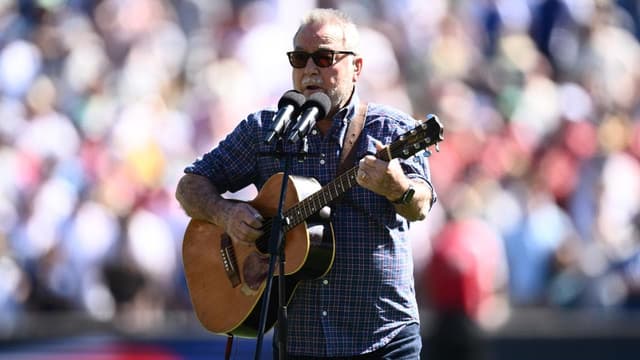 'A special moment': cricket unites in Bondi tribute