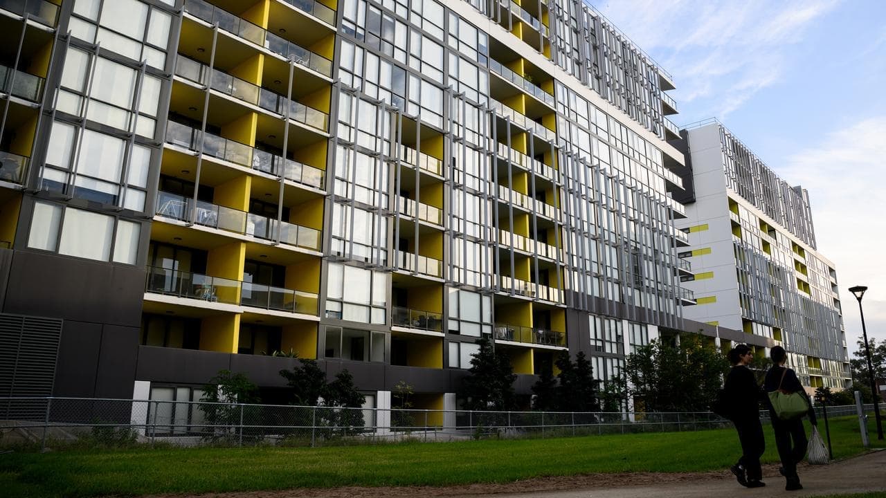 'De-facto life sentence' over woman's fatal stabbing