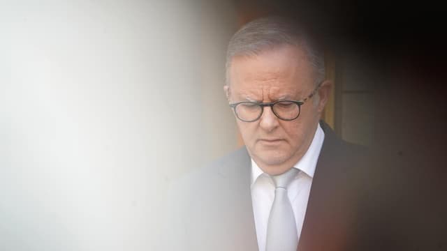 PM lightning rod for anger as Bondi victims farewelled