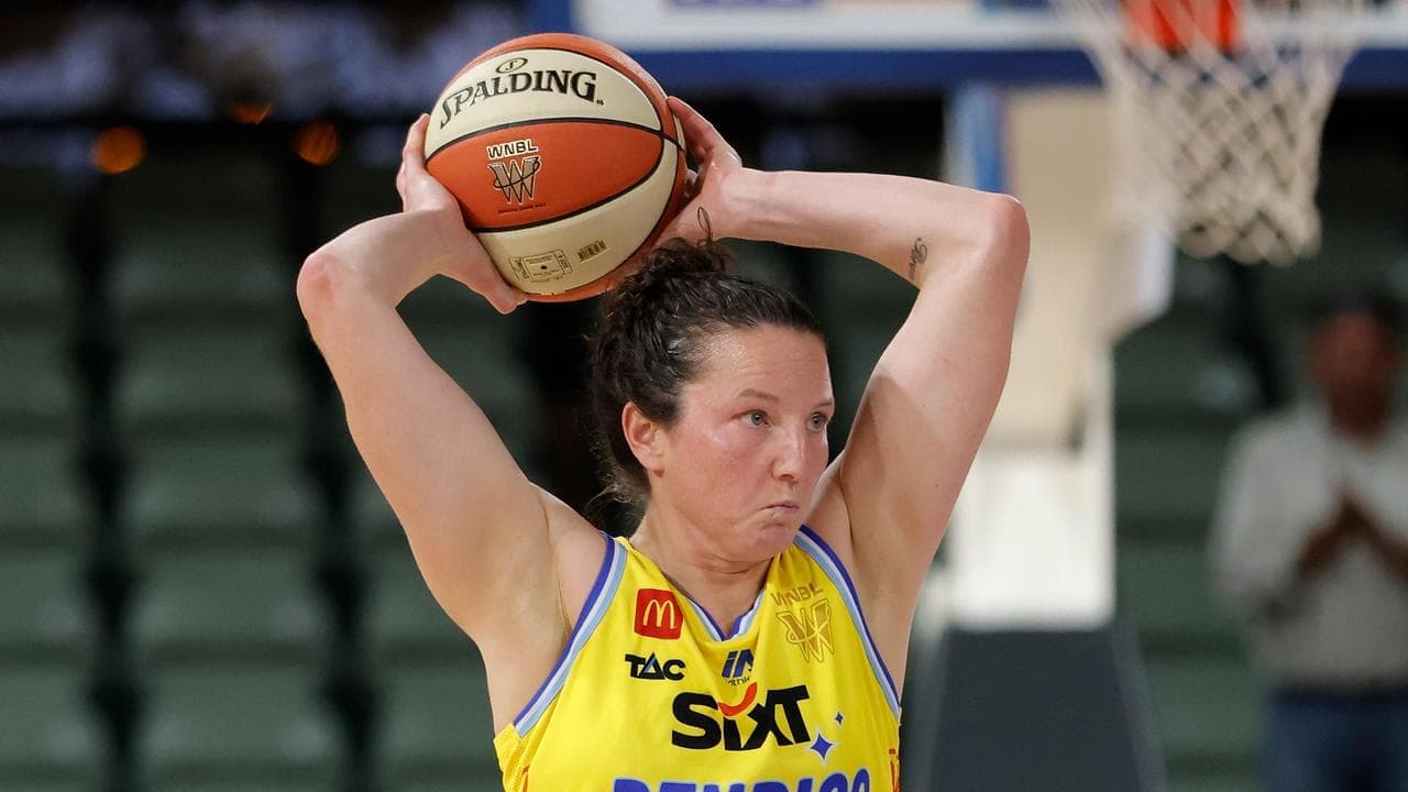 Star defies illness to guide side to spirited WNBL win