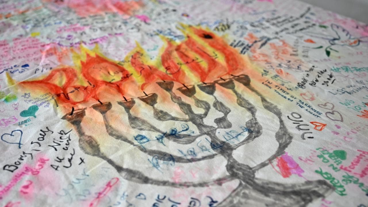 Bondi heroes to be honoured amid grim death toll alert