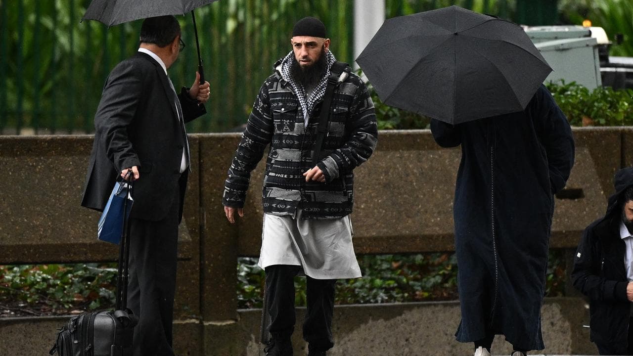 The words that shut down racist preacher's prayer hall