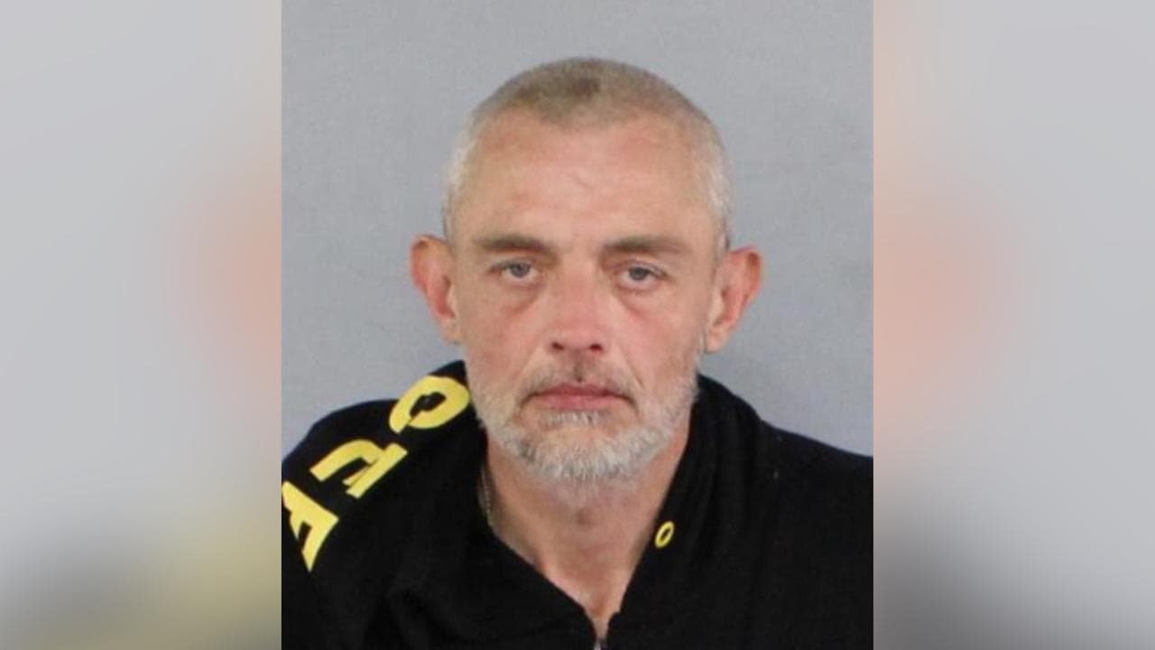 Motive probed after suspect ID'ed in Hanukkah car fire