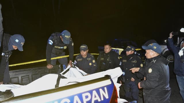 Guatemala in mourning after 15 killed in bus crash