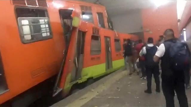 Thirteen dead, 98 hurt after train derails in Mexico