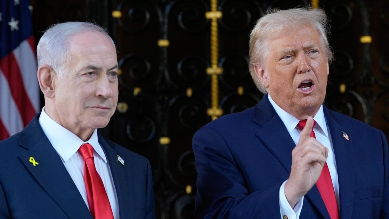 Trump warns Iran of more strikes after Netanyahu talks
