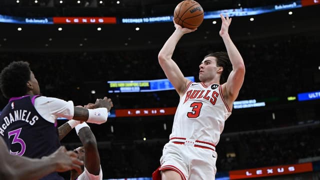 Aussie NBA star to miss 'at least a few weeks'