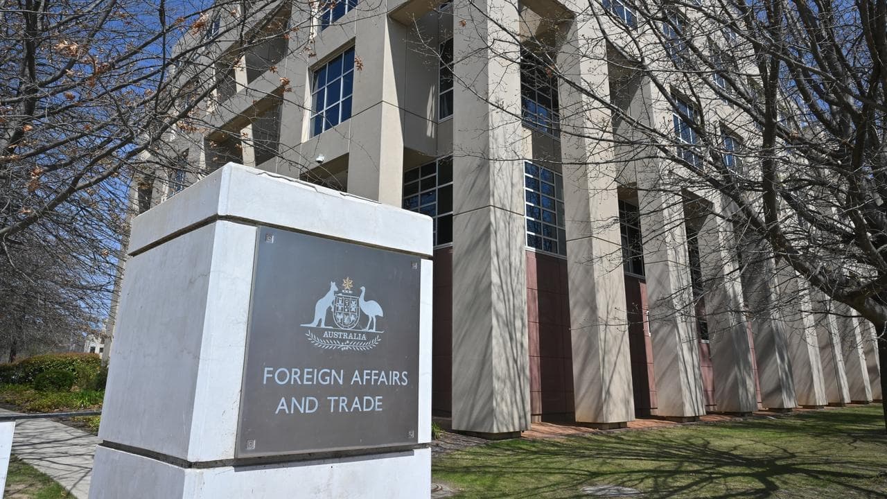 Australian injured in fatal fire at Swiss ski resort