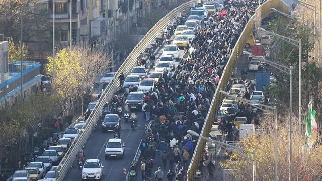 Week of deadly unrest in Iran as pressure builds