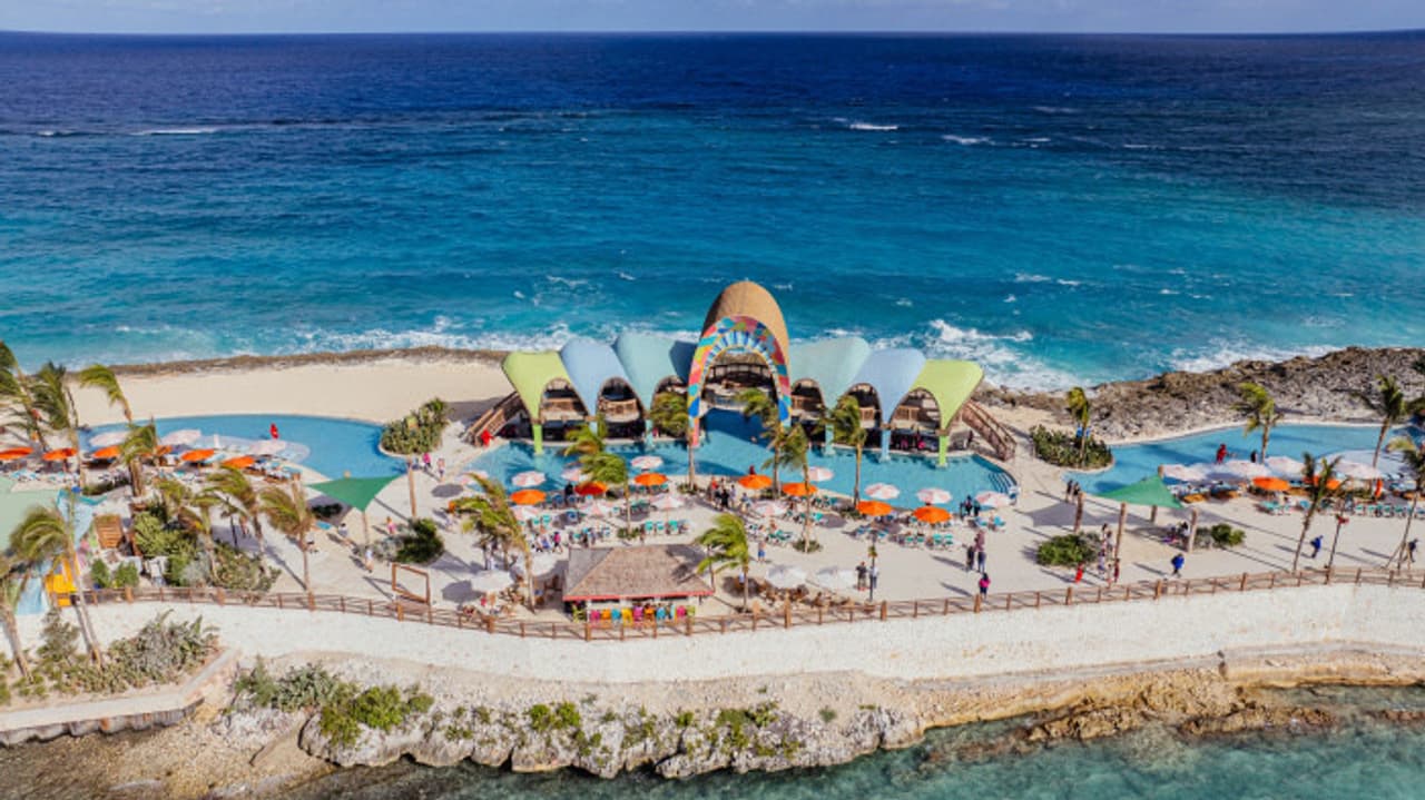 WELCOME TO PARADISE: ROYAL CARIBBEAN'S ROYAL BEACH CLUB PARADISE ISLAND IS NOW OPEN
