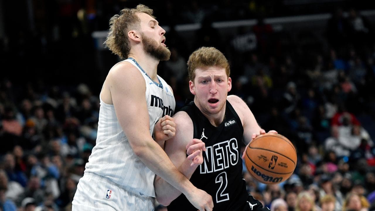 Aussie duo Landale and Daniels step up in NBA