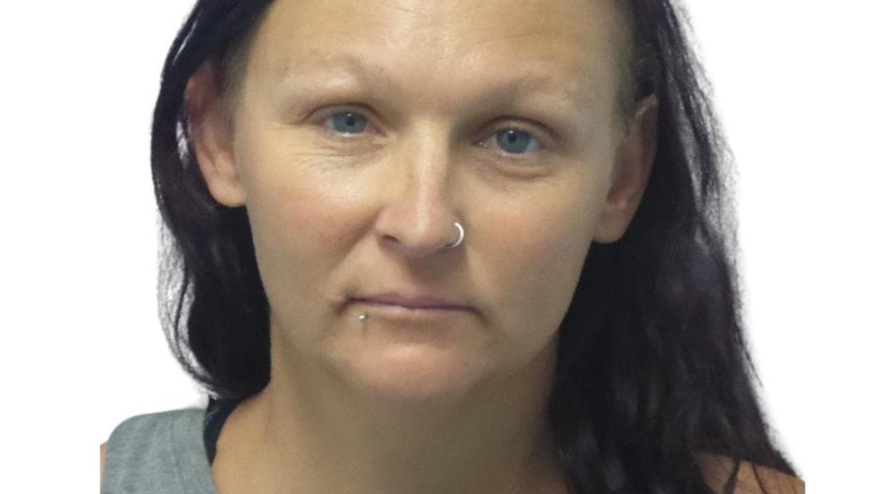 Detectives in new outback search for missing woman