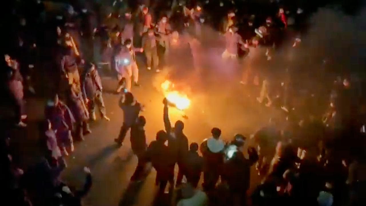 Trump weighs response to Iran protest crackdown