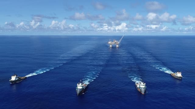 Woodside's floating gas platform arrives off WA coast