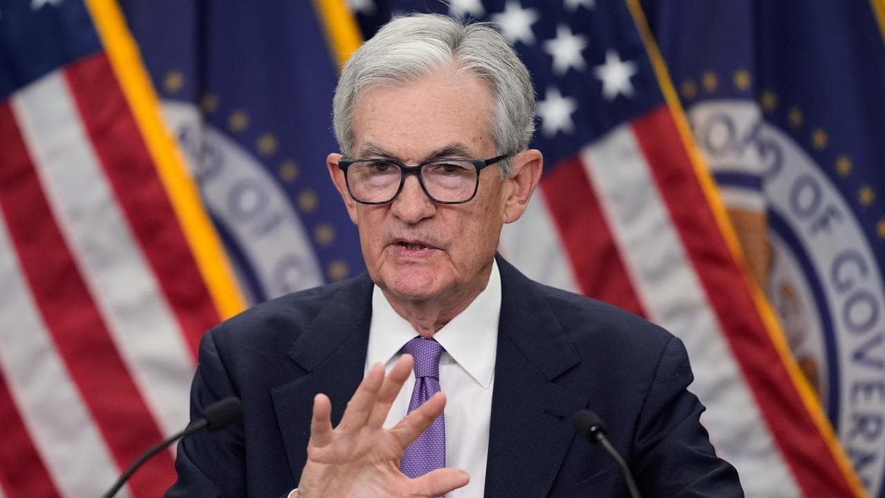 Central bankers defend Fed's Powell after Trump threat