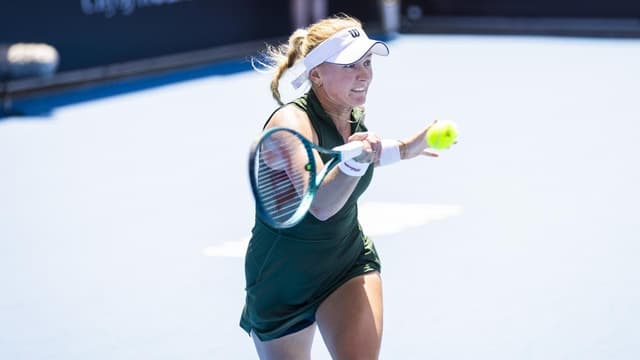 Aussie wildcard Preston stuns former slam winner