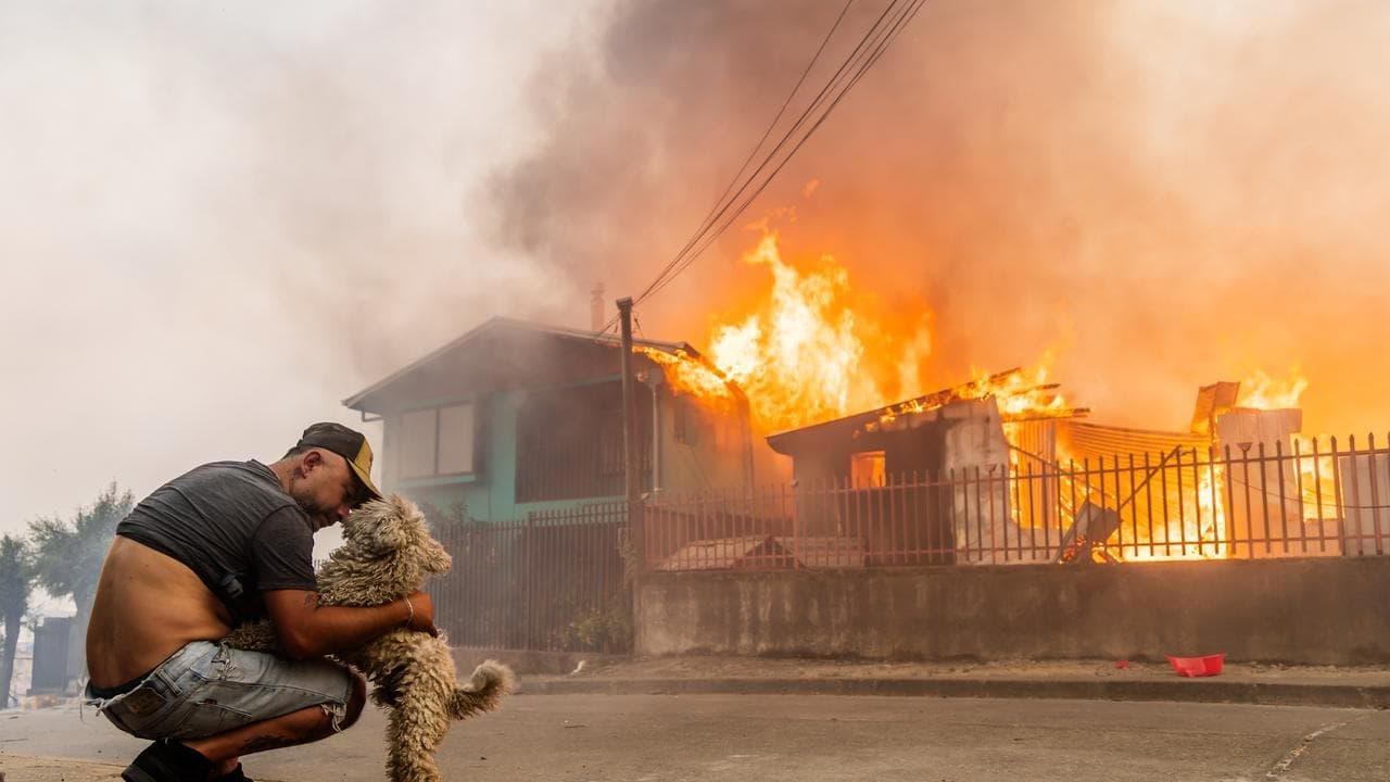 Chile declares state of catastrophe after deadly fires