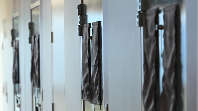 Underworld boss wins legal fight over prison conditions