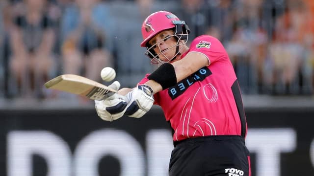 Red-hot Steve Smith 'due to fail': Hurricanes captain