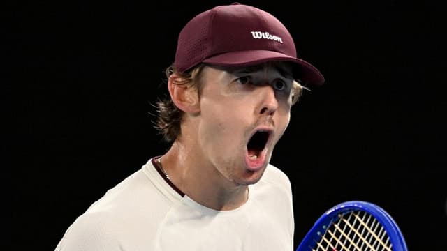 De Minaur wants Australian Open glory 'bad'