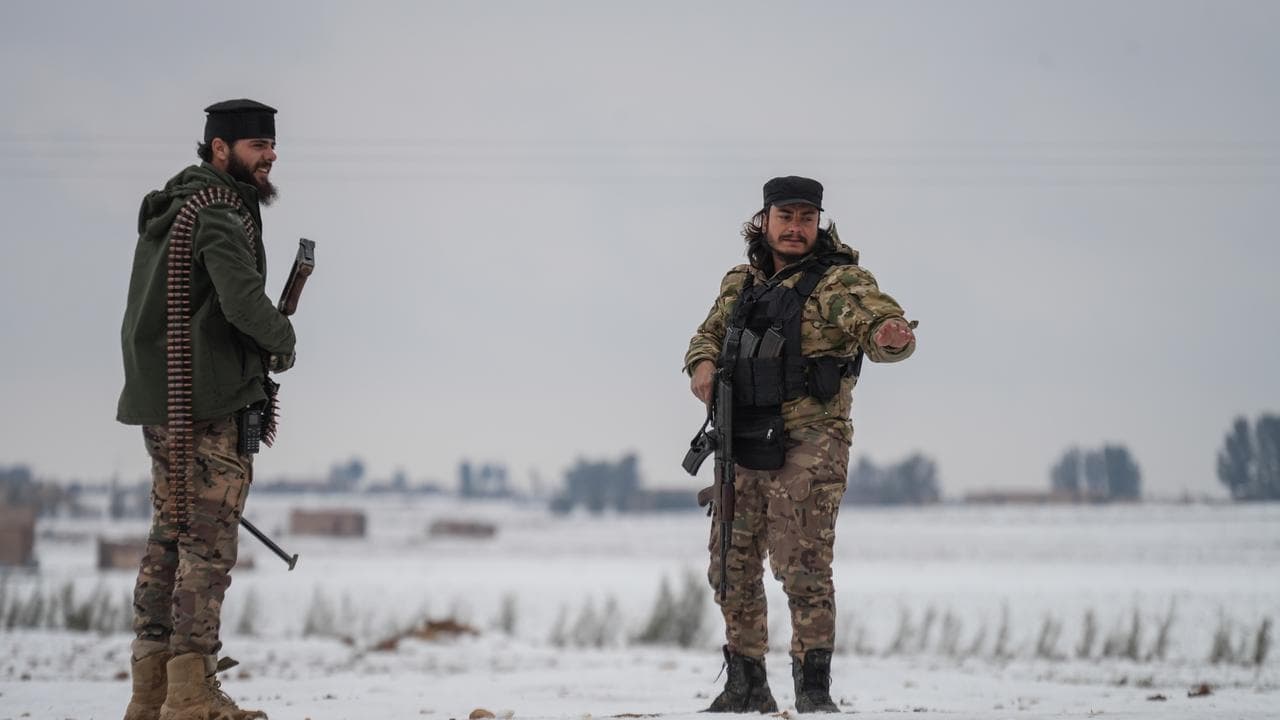 Syrian, Kurdish forces mass as truce deadline looms