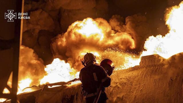 Air attack knocks out power for a million Ukrainians