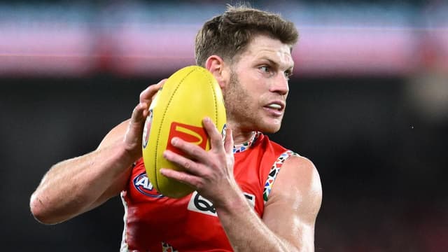 'Trying to go home': Swans give update on veteran Adams