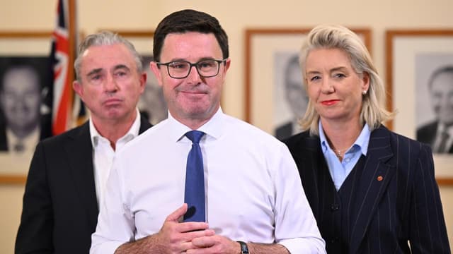 Nationals back leader as MP warns of 'political cliff'