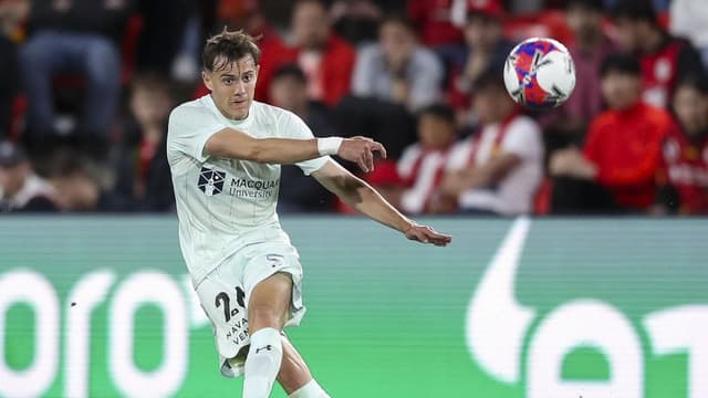 Sydney react to 'weak as piss' Wanderers barb