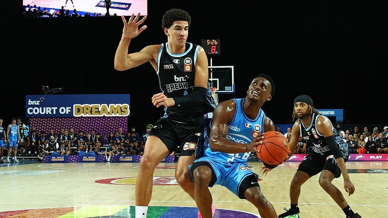 Teenager proves Karim of the crop in Breakers' NBL win