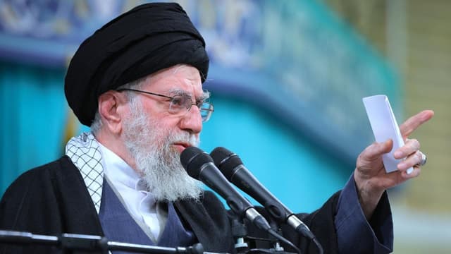 Ayatollah warns of regional war if US attacks Iran