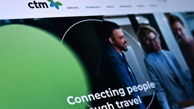 Founder of scandal-hit travel firm gone, shares stuck