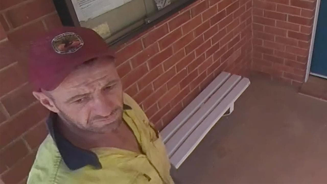 Police probe reported sighting of accused triple killer