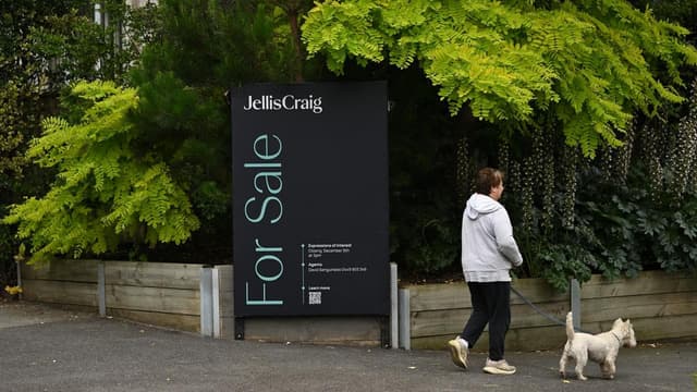 Mortgage holders brace for hundreds more in repayments