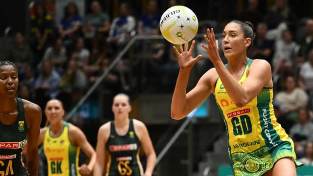 Diamonds eye timely glimpse of Jamaica in Test series