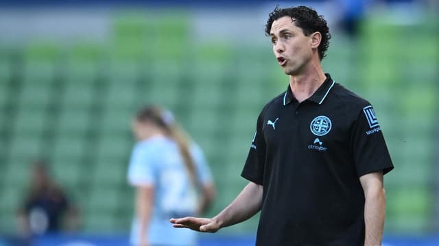 Wanderers stun City to blow open ALW title race