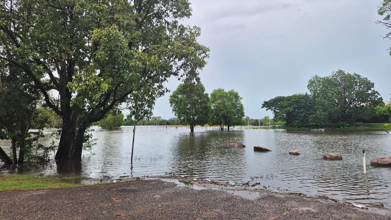 River bursts its banks at evacuated outback town