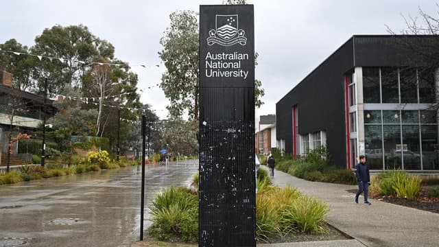 ANU keeps award for ex-PM guilty of human rights crimes