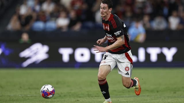 Struggling Wanderers labour to ALM draw against City