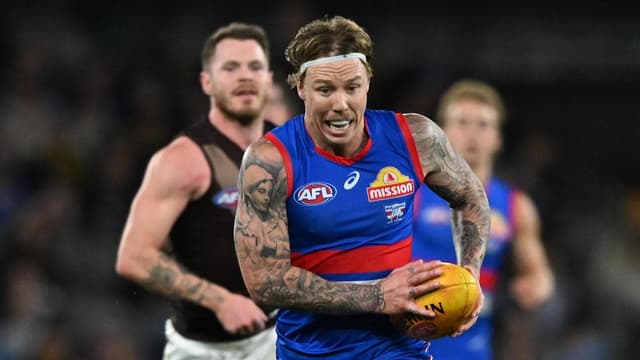 Bulldogs midfielder calls time on flag-winning career
