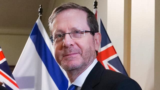 'A shame': security fears hamper visit by Israeli head