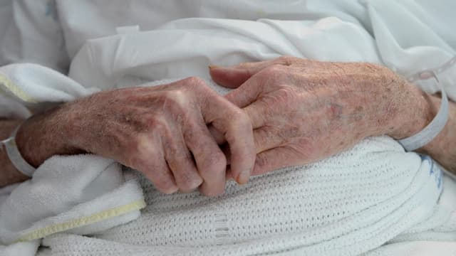 'Time to deliver': blame shifted on hospital bed block